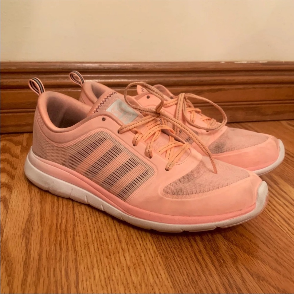 (Sold) Adidas Neo Sneakers - Picture 1 of 8